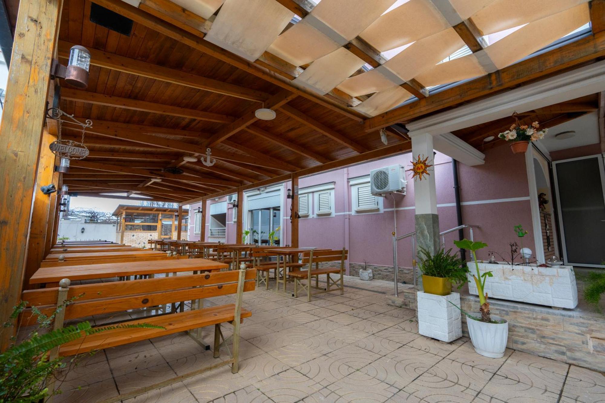 Hotel Albania Velipojë エクステリア 写真