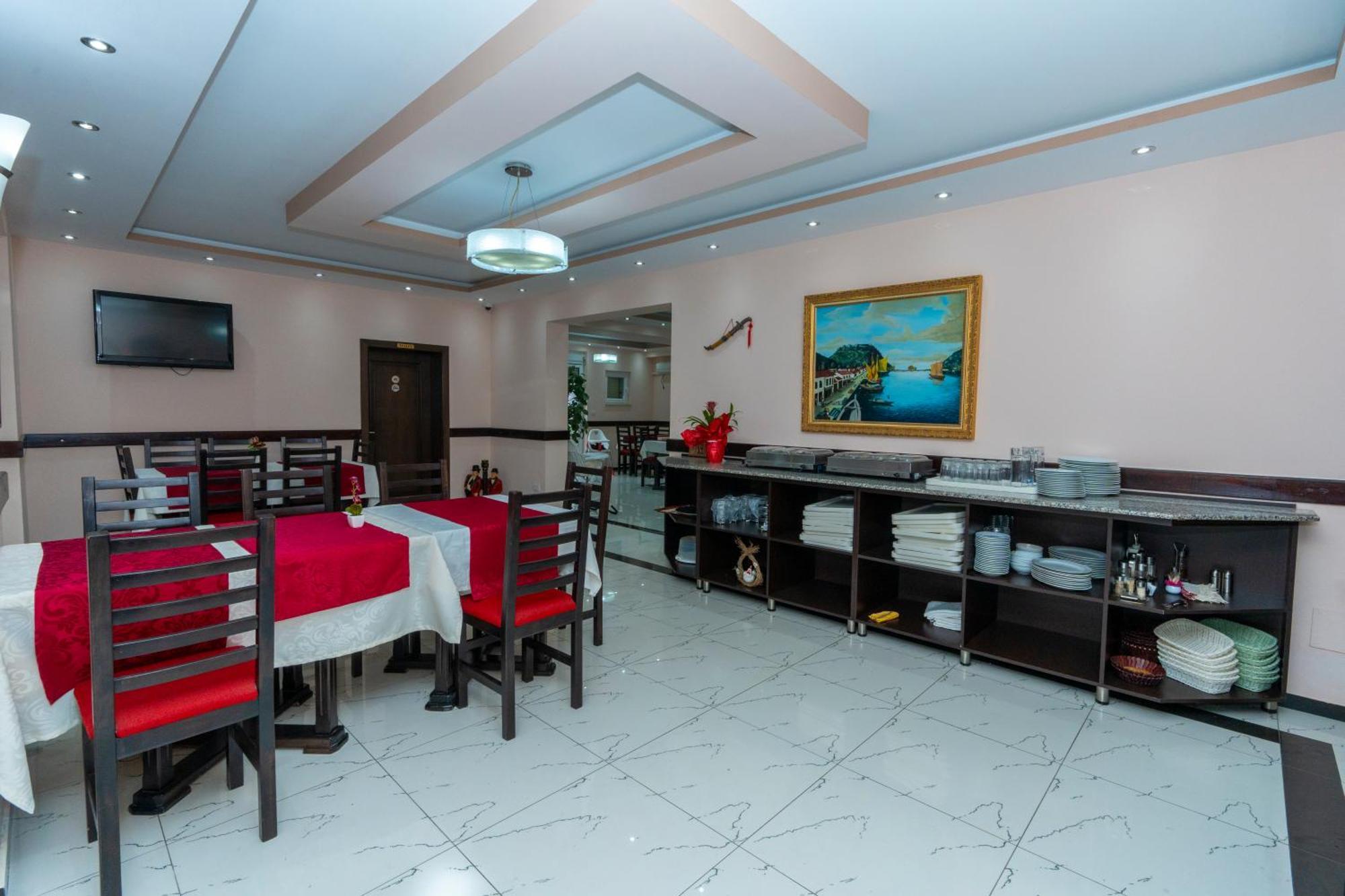 Hotel Albania Velipojë エクステリア 写真