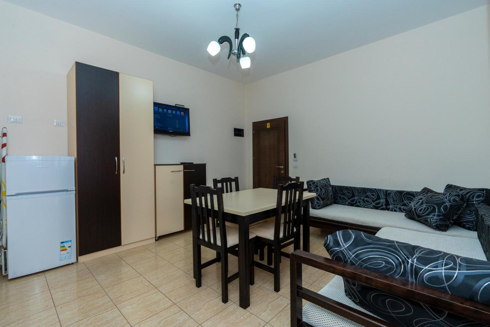 Hotel Albania Velipojë エクステリア 写真
