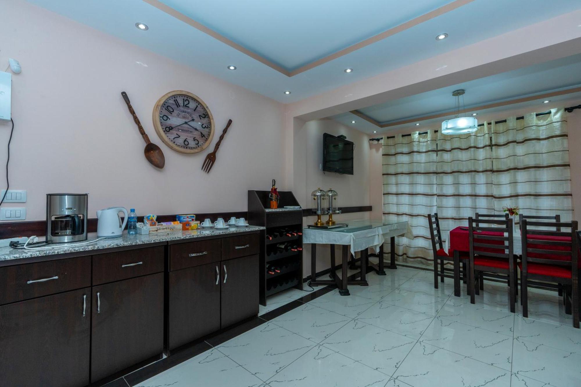 Hotel Albania Velipojë エクステリア 写真