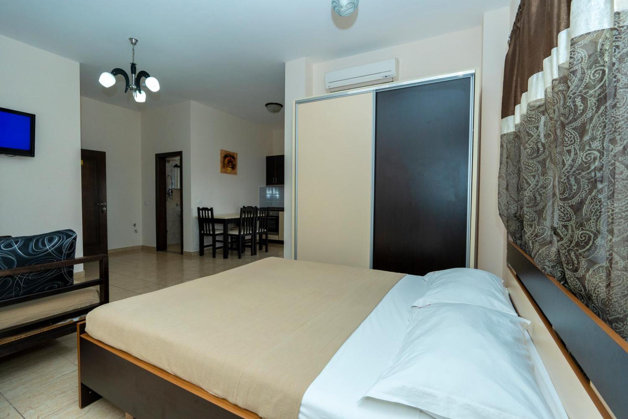 Hotel Albania Velipojë エクステリア 写真